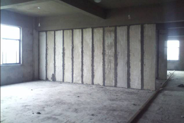 瀛海19城銷售中心輕質(zhì)隔墻板施工現(xiàn)場