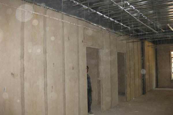 輕質隔墻板安裝現(xiàn)場